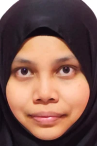 Potret Sarah Farhanah Binti Noor Rashid, ejen KRS Travel