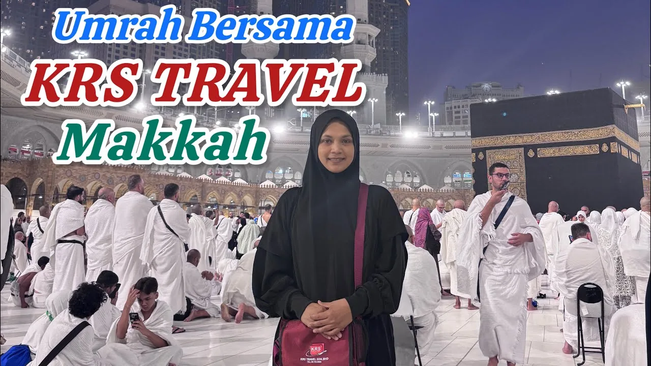 Jemaah Ea Lahai Channel di dataran Masjidil Haram, Makkah, bersama jemaah berihram dan Kaabah di sebelah kanan