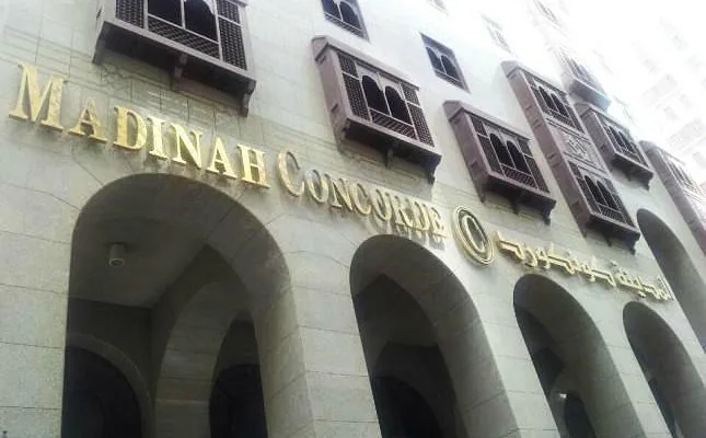 Papan tanda Madinah Concorde Hotel
